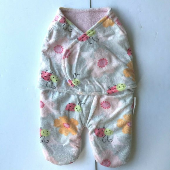 Blankets & Beyond Swaddle Bag 0 3 Months Ladybugs Flowers Velcro Closure… - Picture 4 of 9